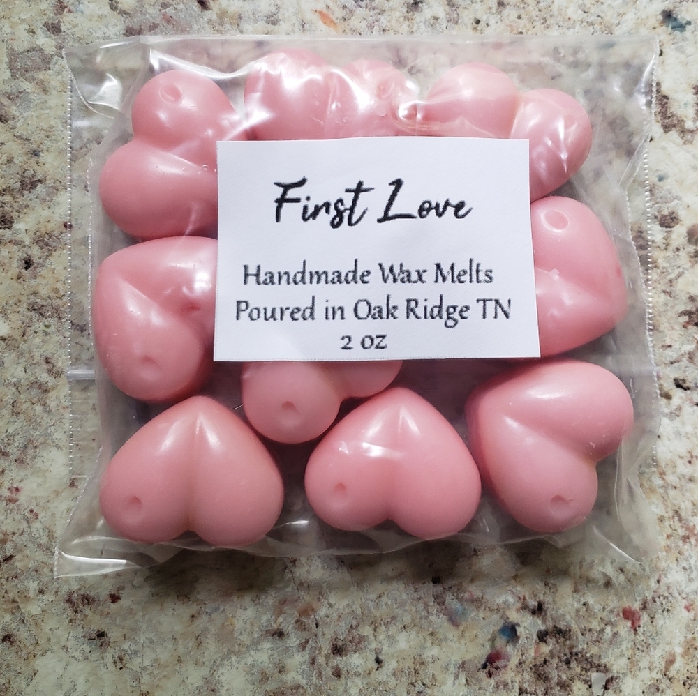 First Love Wax Melts 10 Hearts
